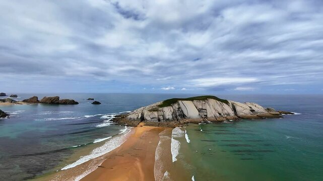 Tombolo, Sea cave, Coastal cave, Isthmus, Sand spit