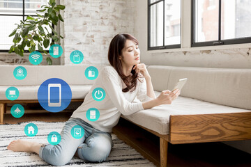 若い女性　IOTイメージ