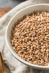 Organic Raw Dry Farro Grain