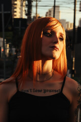 woman bealty hair red