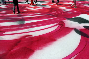 Installation von Katharina Grosse anlässlich der Art Basel 2025 auf dem Messeplatz