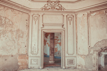 Obraz premium King Zog's villa in the city of Durres
