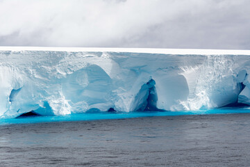 A23a: The World’s Largest Iceberg Drifting Near South Georgia Island