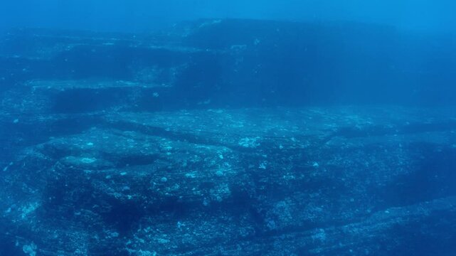 海底遺跡　与那国島　沖縄