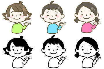 小さく手を振る子ども