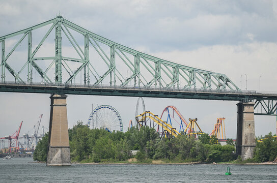 The Jacques Cartier Bridge spans the St. Lawerence River