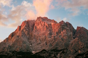 Fototapeta premium sunset in the mountains