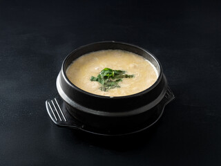 Hand-pulled Dough Soup with Perilla Seeds