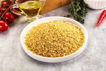 Dry wheat bulgur fow cooking