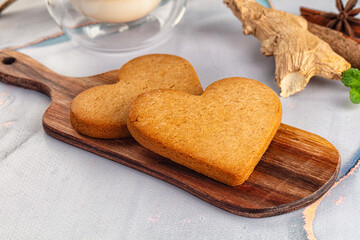 Sweet ginger cookies for snack