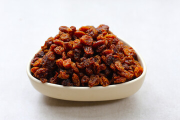 Dried golden raisins, Australian-dried fruits sultanas, sweet and chewy.