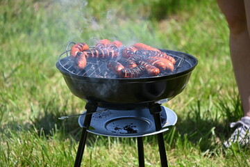 kiełbaski na grillu jedzenie mięso węgiel © Miroslaw