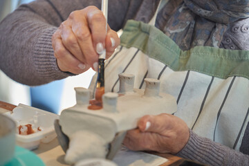 decoration of ceramic surfaces