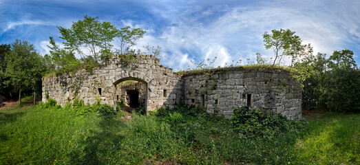 Fort Brusafer, Austro-Hungarian historical site of the Great War: on the left the entrance portal....