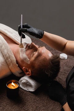 Rejuvenating Moisturizing Face Mask for Men, Spa Facial Skincare Treatment, Wellness and Relaxation