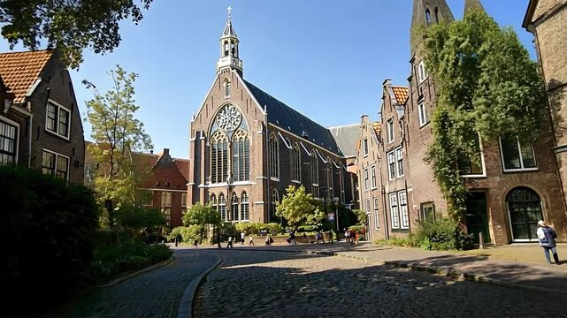 haarlem historic town square video