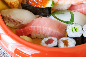 新鮮で瑞々しい美味しそうなお寿司