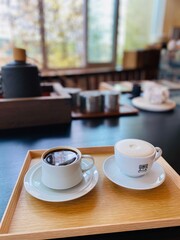 카페 커피 두잔