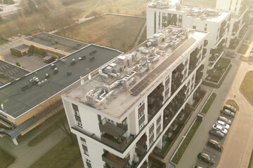 Solar powered heat pump HVAC system rooftop
