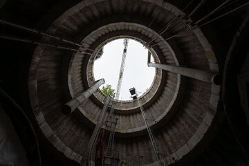 Tour of the excavated stations Olbrachtova and Pankrac D and the adjacent line tunnels. Behind the...