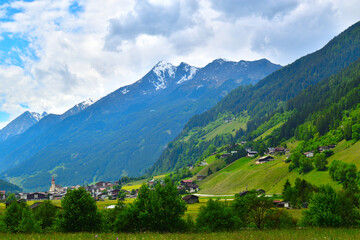 Obraz premium Landscape of beautiful Austrian Alps