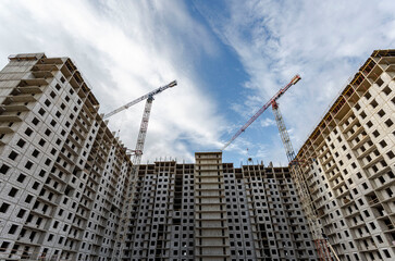 New building on the outskirts of St. Petersburg. Construction site in Murino.