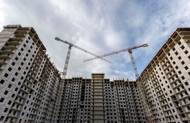New building on the outskirts of St. Petersburg. Construction site in Murino.