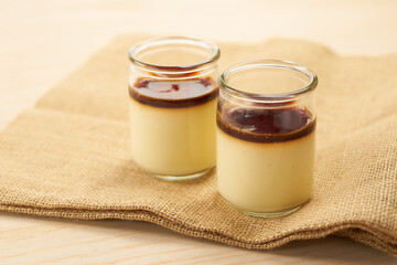 カスタードプディング　洋菓子イメージ