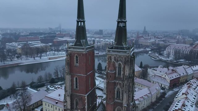 Rising-up drone footage of the Wroclaw Cathedral (Katedra sw. Jana Chrzciciela) in Wroclaw, Poland