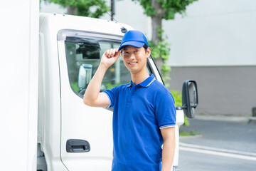 ドライバーの若い男性