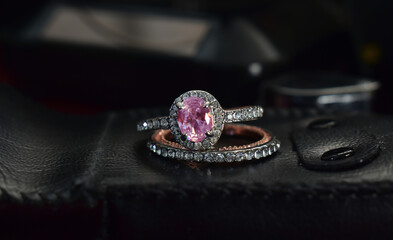Fasion Precious diamonds are expensive and rare. For jewelry making
