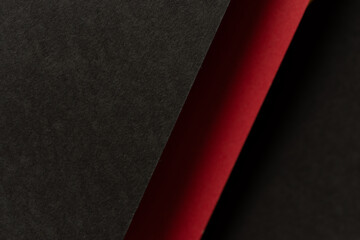 Obraz premium 重なる赤と黒の画用紙