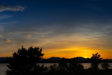 揖斐長良川河口の夕暮れ