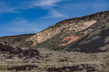 Santa Clara lava flow / basalt (Qbs) with Navajo Sandstone (Lower Jurassic), Snow Canyon State...