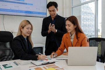 businessman is discussing with his team about business, group of entrepreneur are brainstorming in the office, they are meeting in the company, accounting, marketing, financial