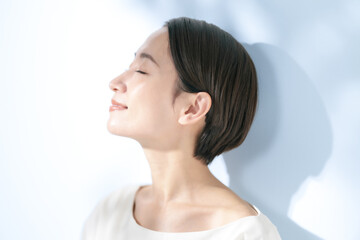 女性
