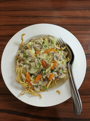 Authentic Indonesian I Fu Mie : Crispy Noodles with Savory Gravy and Vegetables