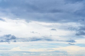 6月の空　朝の曇り空と印象的な雲38