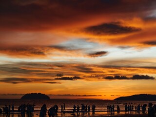 Fototapeta premium sunset at the tanjung aru beach
