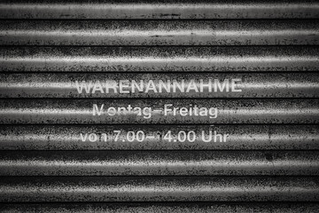 Warenannahmezeiten