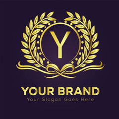 Golden laurel wreath vector icon: Y vintage design element symbolizing anniversary, success, or premium quality