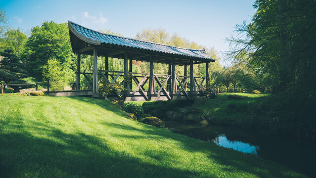 Pont du parc oriental