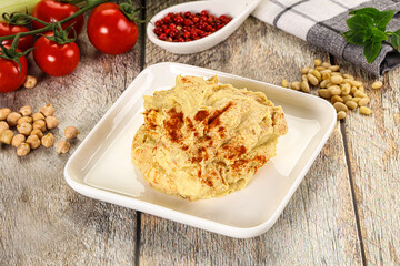 Natural chickpea hummus with paprika