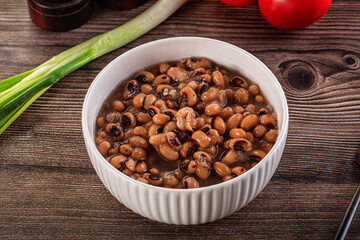 Canned Black eye bean in the bowl