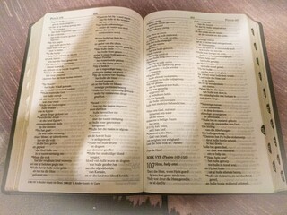 Fototapeta premium Holy Bible