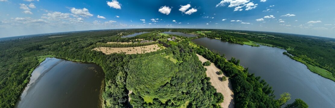 Luftbildpanorama Krickenbecker See, Schloss Krickenbeck, Nettetal, Schroliksee, Hinsbecker Bruch &ndash; Natur- und Wasserlandschaft am Niederrhein
