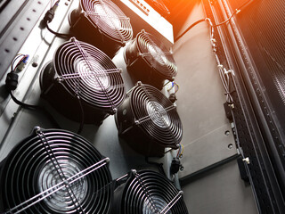 Cooling Fans in Data Center Rack System