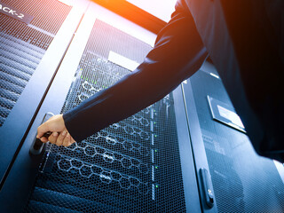 Server Cabinet Access and Data Management