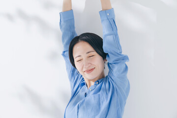 女性　リラックス