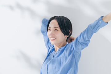 女性